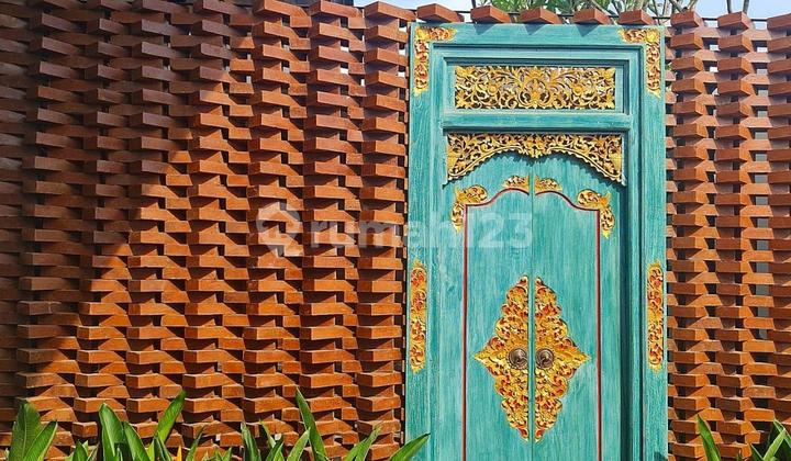 Luxurious Villa with Beautiful Rice Field View in Lotunduh, Ubud Bali Luxurious Villa with Beautiful Rice Field View in Lotunduh, Ubud Bali