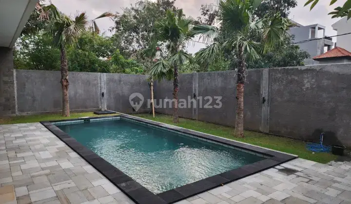 Dijual Atau Disewakan Luxury Villa Full Furnish di Nusa Dua 2