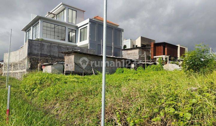 Land with rice field view in luxury villa area in Canggu, 5 meter road access 1