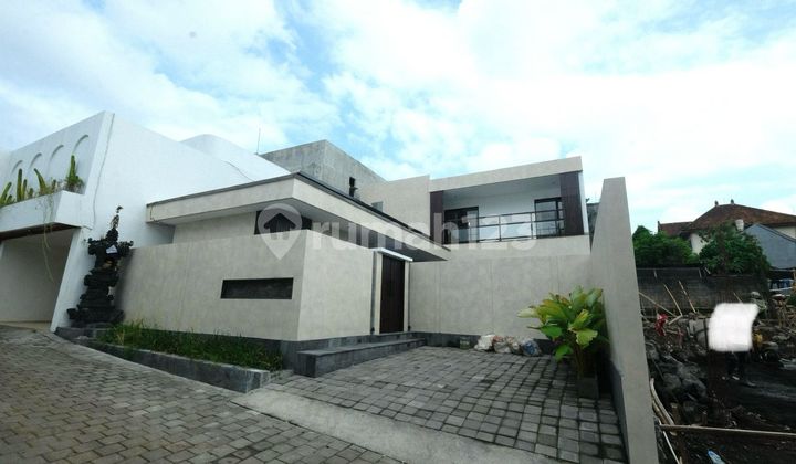 Villa Modern Baru Dekat Pantai Seseh Dan Pererenan Bali