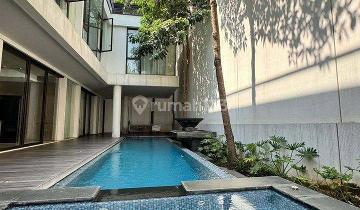 Rumah Pik1 Mewah Hadap Barat ada Pool dan Lift Lokasi Bagus Siap Huni Bisa Kpr 1
