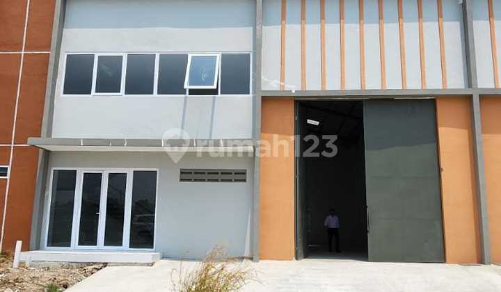 Gudang Laksana Gandeng 4 Brand New Hoek + Badan Lokasi Bagus