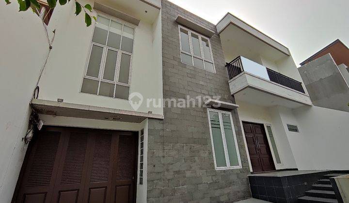 Rumah Siap Huni Pluit 330m2 Selatan Shm 6 Kamar Jalan Lebar Bagus 1