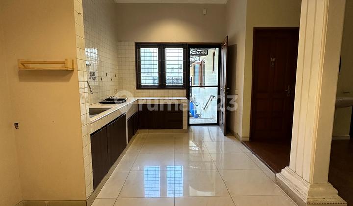 Pluit Siap Huni Luas 220 m2 Shm Lokasi Bagus Bisa Kpr Bank 2