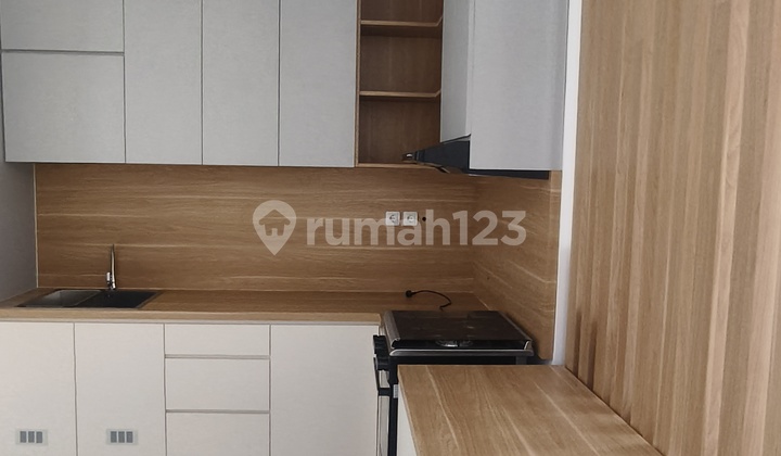 New Duta Garden House American Classic Style Ready to Occupied