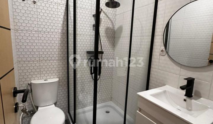 For sale. House ready to occupy complete with swimming pool. 2