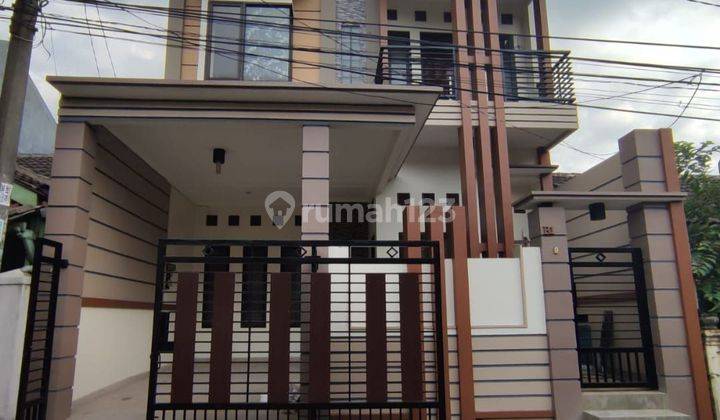 Rumah dekat pasar modern BSD , bisa utk usaha Utara 1