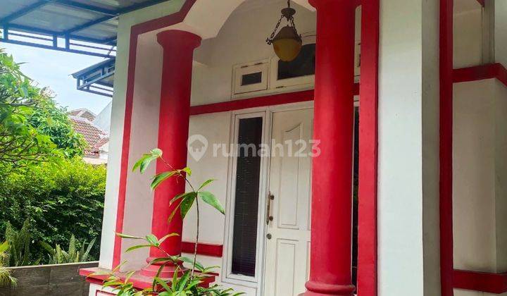 Rumah halaman luas siap huni Bintaro di Cluster Fedora 1