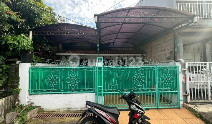 Rent House Ready to Live In Attached to BSD Affordable Price 1