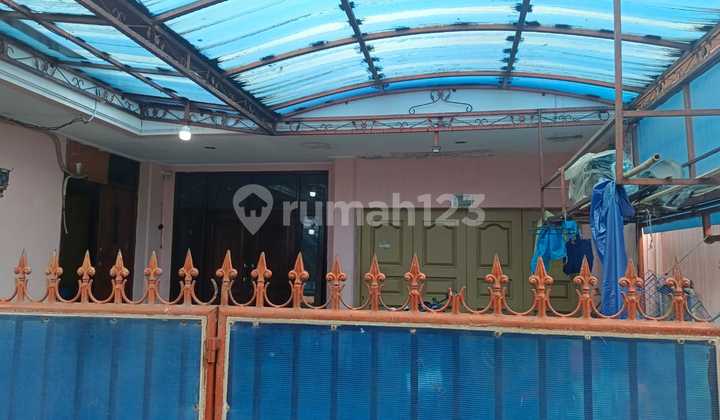 Rumah Layak Huni,Ada Warung di Kedoya Selatan Jakarta Barat 2