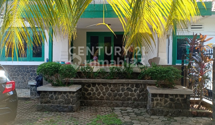 DIJUAL TANAH DAN BANGUNAN BONUS 30 KAMAR KOST  AKTIF