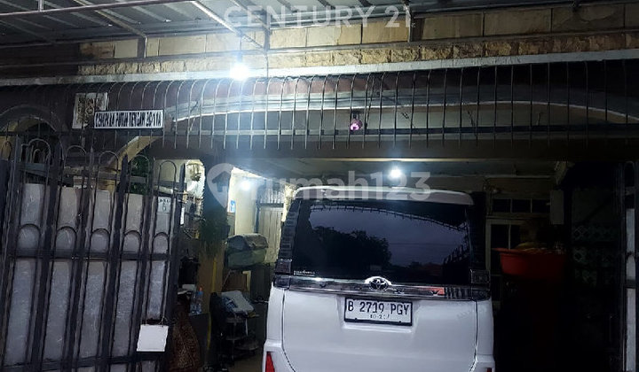 Rumah Cempaka Putih Tengah Cocok Utk Tempat Tinggal Dan Kantor 