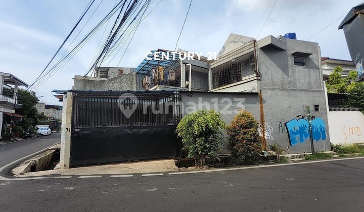 RUMAH HOOK DI TANAH TINGGI LINGKUNGAN NYAMAN 1