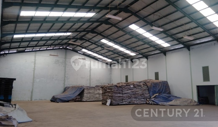Ready-to-Use Warehouse in Cengkareng, West Jakarta Ready-to-Use Warehouse in Cengkareng, West Jakarta