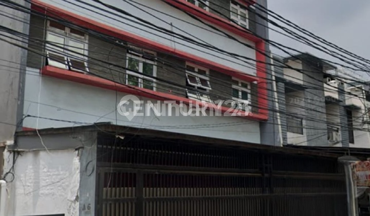 Ruko Gandeng Di  Kelapa Gading Bisa Parkir 12 Mobil 