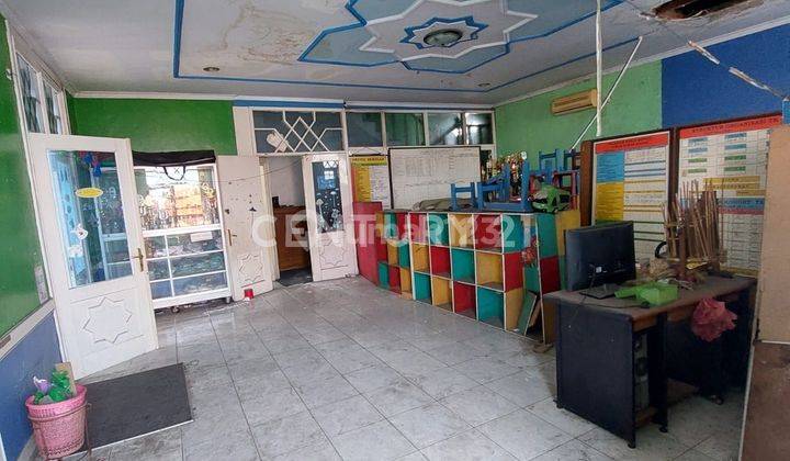 Rukan Lokasi Halim Jakarta Timur 2