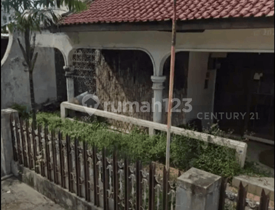 Rumah Tua Hitung Tanah Di Jl  Kayu Mas Lt.224 Harga 2,5 Milyar 
