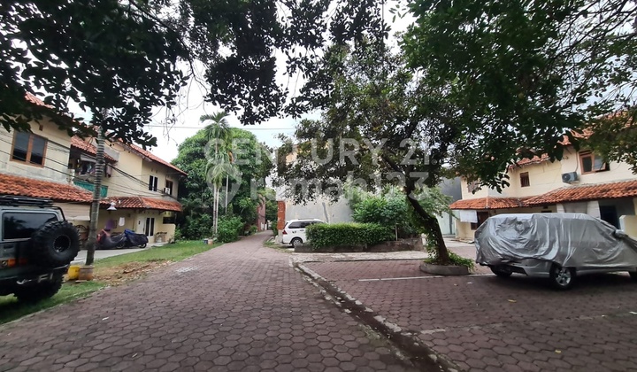 Land And Buildings In Pondok Kelapa East Jakarta Land And Buildings In Pondok Kelapa East Jakarta