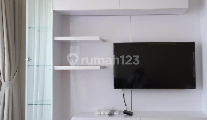 Menteng Park Apartment, 2BR strategic in central Jakarta 2