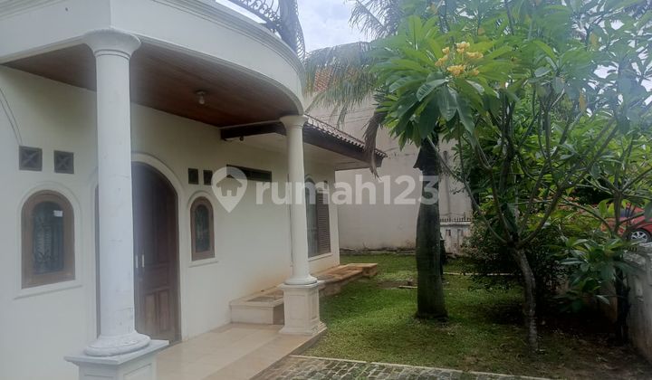 Spacious & Strategic House - Walking Distance to LRT Harjamukti 2