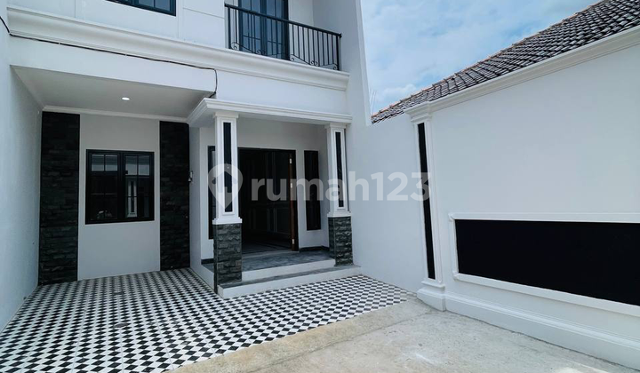 Minimalist Classic 2-Storey House, Kalimulya, Cilodong, Near Depok Station 2