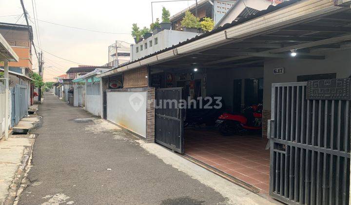 Rumah Di Tengah Kota Hanya 5 Menit Dari LRT Cawang 1