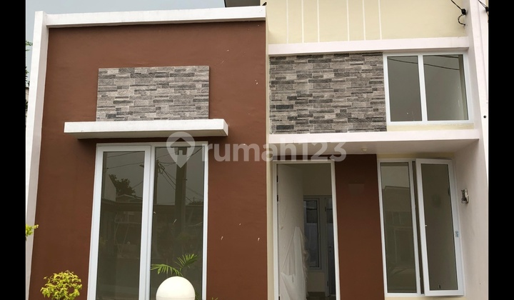 Jual cepat rumah depan taman di cluster green view ext Serpong Garden 1 Jual cepat rumah depan taman di cluster green view ext Serpong Garden 1