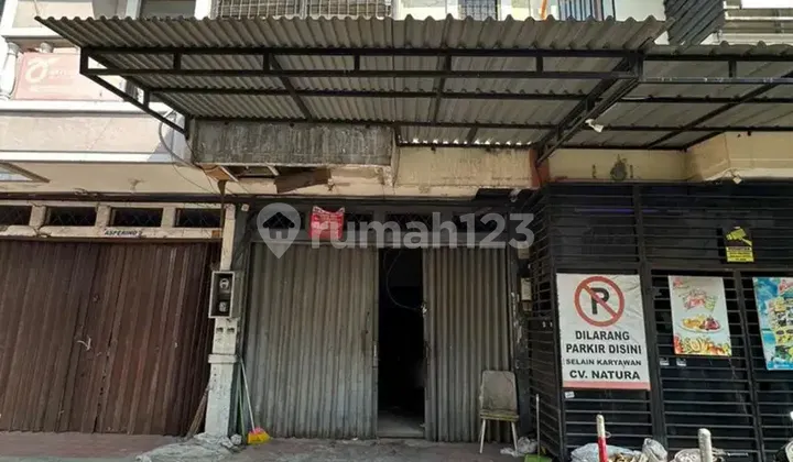 Dijual Ruko 1000 Taman Palem Lestari Tiga Lantai