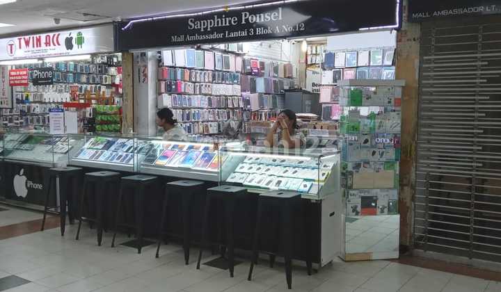 For Sale 3A Floor Shop in Ambassador Mall