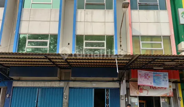 For Rent 4-Street Shophouse on Jl Peta Selatan, Kalideres For Rent 4-Street Shophouse on Jl Peta Selatan, Kalideres