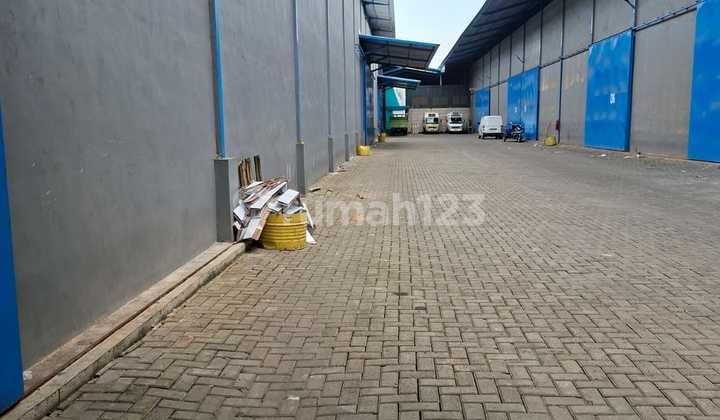 Warehouse for Rent in Daan Mogot Warehouse for Rent in Daan Mogot