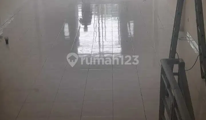 Disewakan Ruko Taman Palem Lestari 5 Lantai Disewakan Ruko Taman Palem Lestari 5 Lantai