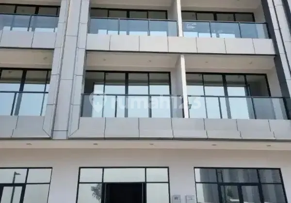 Disewakan Rukan Mega Kuningan Pik2