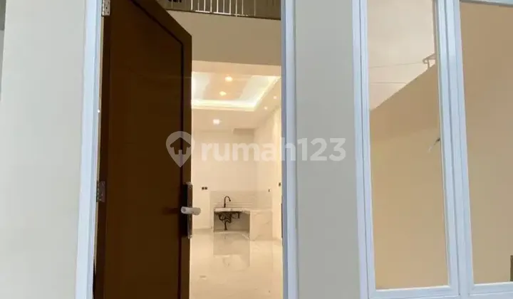 Dijual Rumah Metland Puri 2 Lantai