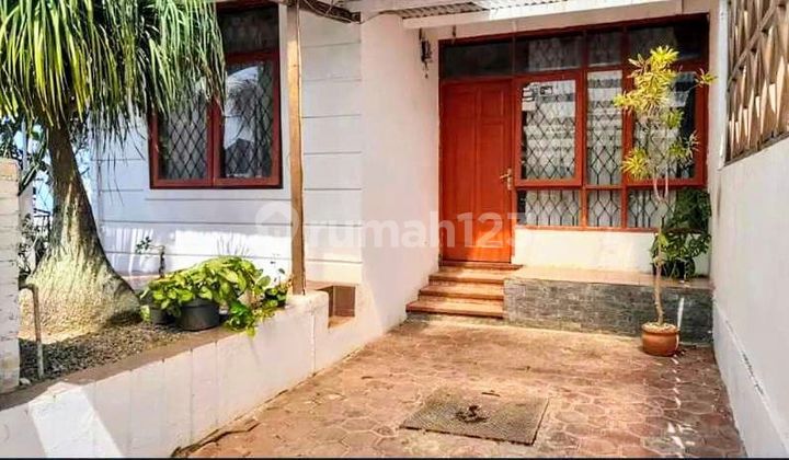 RUMAH LAMA TERAWAT DI CLUSTER CIKUTRA VIEW BANDUNG