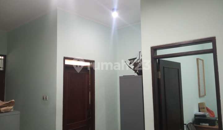 RUMAH LAMA TERAWAT SIAP HUNI 2