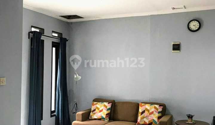 RUMAH 2 LANTAI DI CLUSTER ANTAPANI