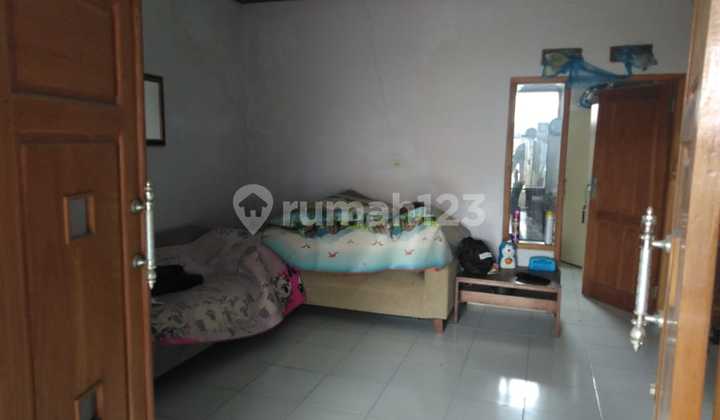 READY-TO-OCCUPY HOUSE IN RANCAMANYAR