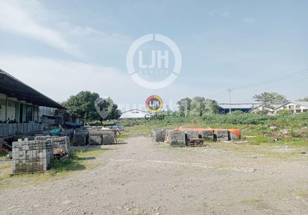 Warehouse in Randu Garut Semarang 1