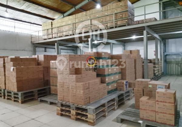 Gudang di Kaligawe Semarang Gudang di Kaligawe Semarang