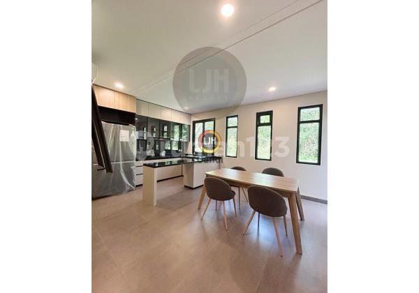 Rumah di Graha Candi Golf Rivera Semarang 2