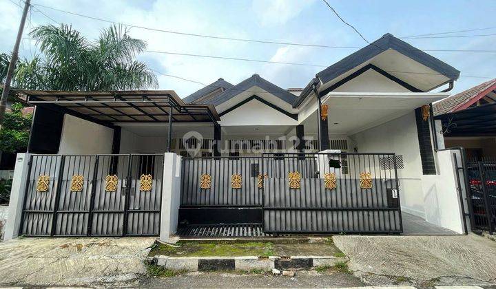 Rumah Bagus Unfurnished SHM di Billymoon, Pondok Kelapa 1