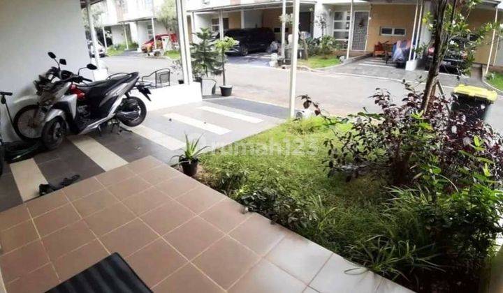 Rumah 2 Lantai Bagus Furnished di Aviolo La Monte, Bekasi 2