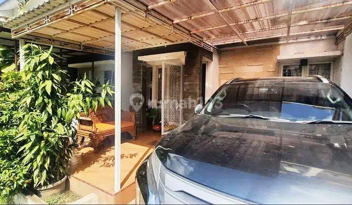 Rumah Bagus Unfurnished SHM di Jatiwaringin Town House, Bekasi 2