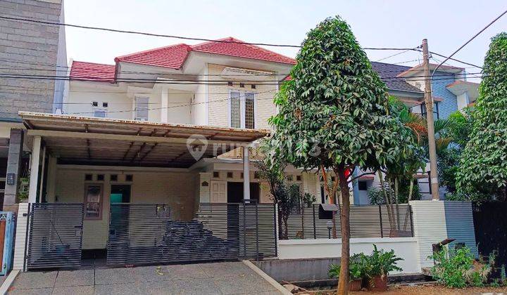 Rumah 2 Lantai Bagus Unfurnished SHM di Kemang Pratama 3, Bekasi 1