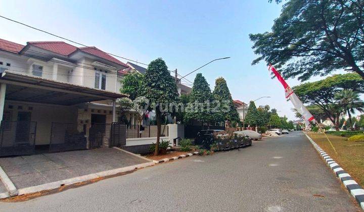 Rumah 2 Lantai Bagus Unfurnished SHM di Kemang Pratama 3, Bekasi 2