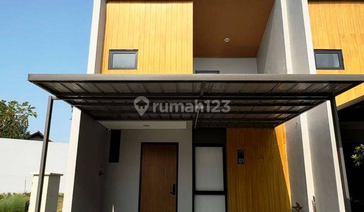 Disewakan Rumah Baru Full Furnished di Cluster O8 Grand Wisata 1