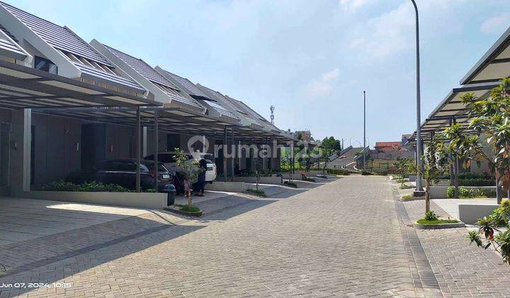 Dijual Rumah 2 Lantai Bagus Unfurnished HGB di Z Living, Bekasi 2