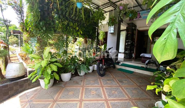 Dijual Cepat Rumah Bagus 2 Lantai SHM di Grand Wisata Bekasi 2