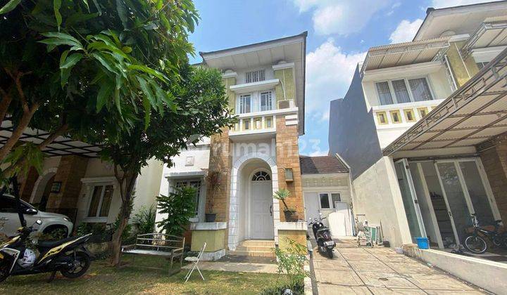 Rumah 2 Lantai Bagus Unfurnished SHM di Sunrise Paradise, Bekasi 1